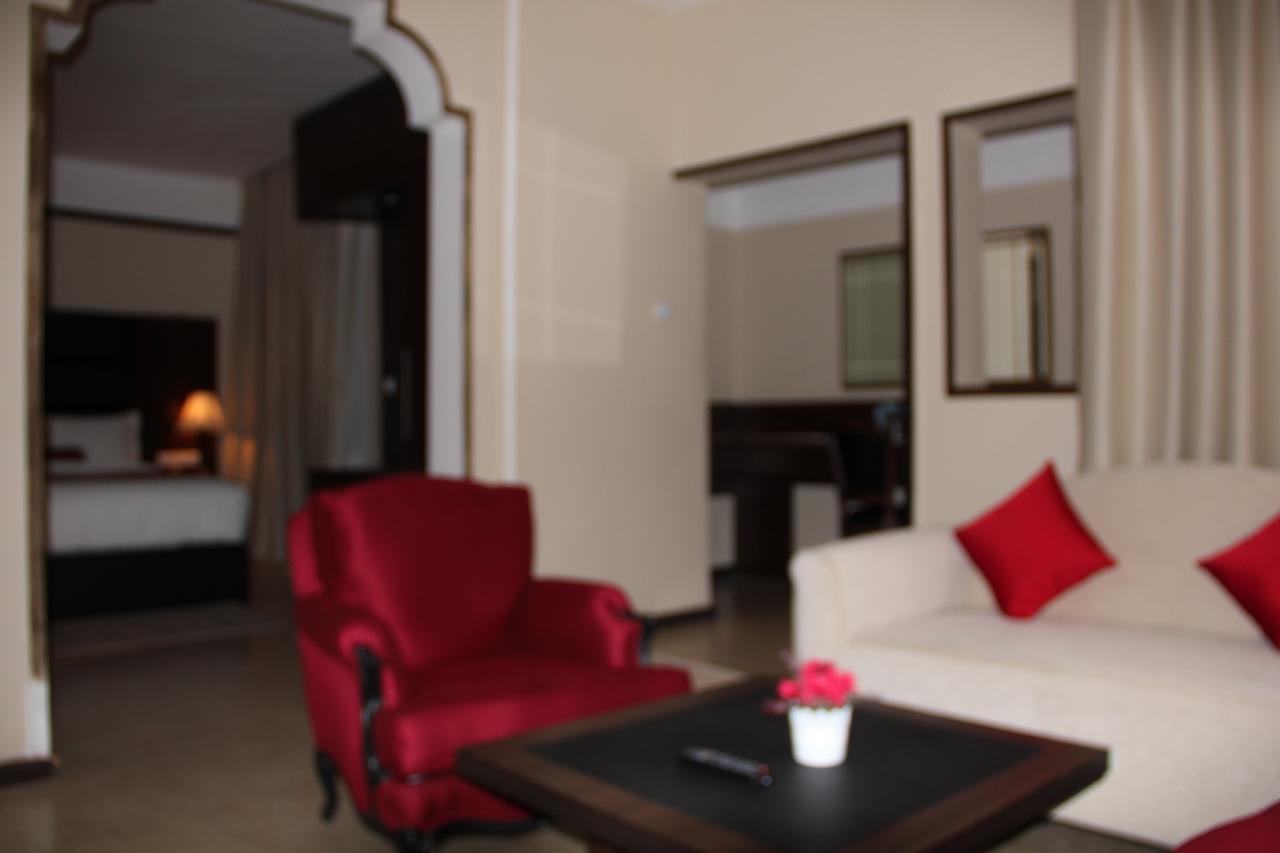 Casablu Hotel Nouakchott Dış mekan fotoğraf